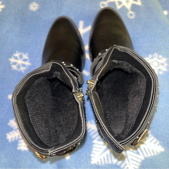 NWOT Studded Buckle Chain Ankle Boots, Chunky Low Heeled Booties, Side Zipper - Picture 8 of 10